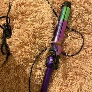 Hot Tools Extra Long Curling Iron